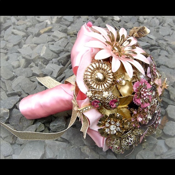 Bridal Bouquet - Picture 5 of 8